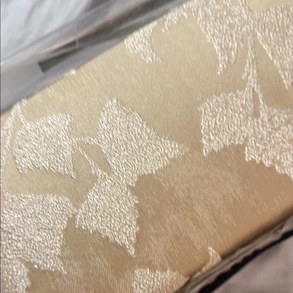 Hudson Park Collection Gold Leaf King Comforter Cover Bedding